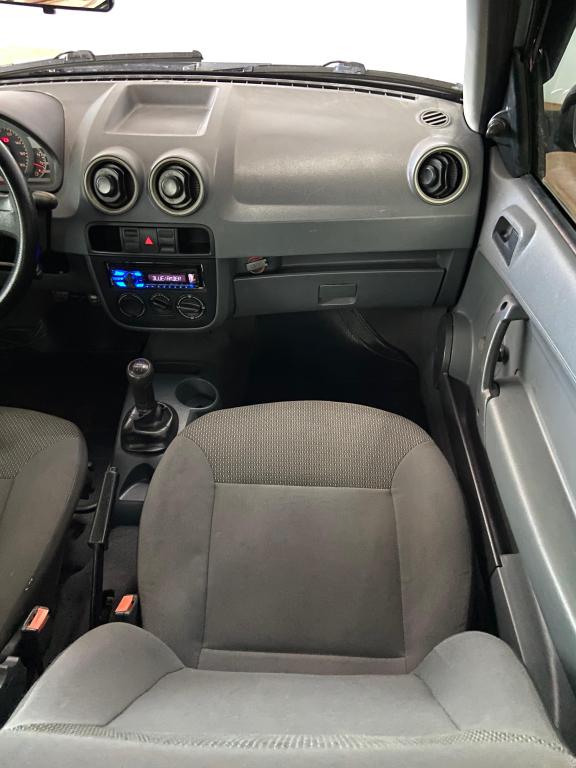 VOLKSWAGEN Gol - Foto