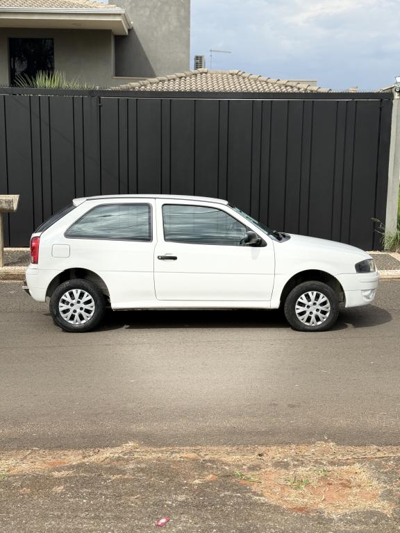 VOLKSWAGEN Gol - Foto