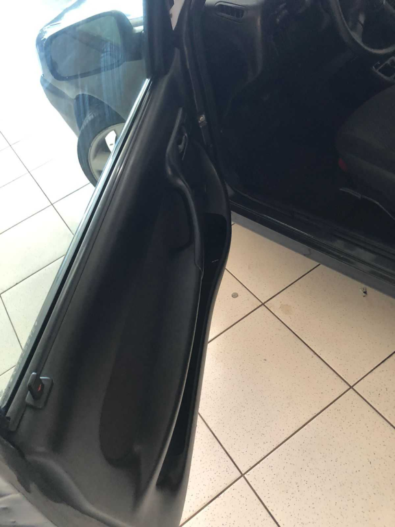 VOLKSWAGEN Gol - Foto