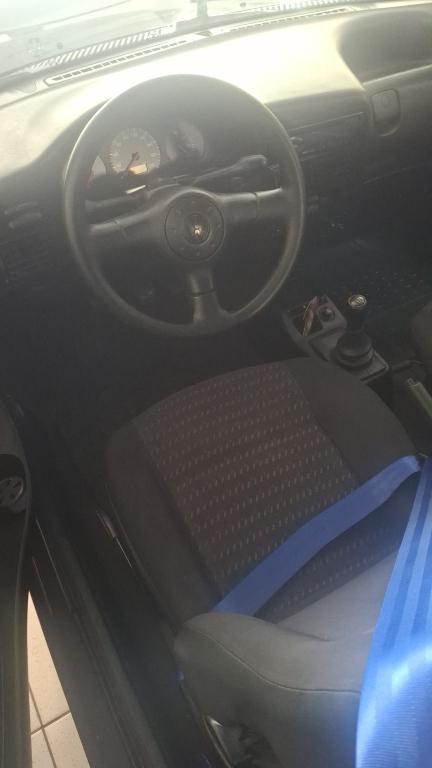 VOLKSWAGEN Gol - Foto