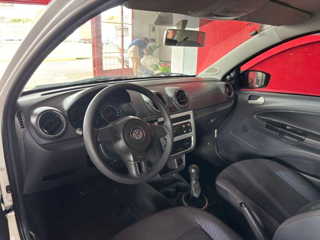 VOLKSWAGEN Gol - Foto