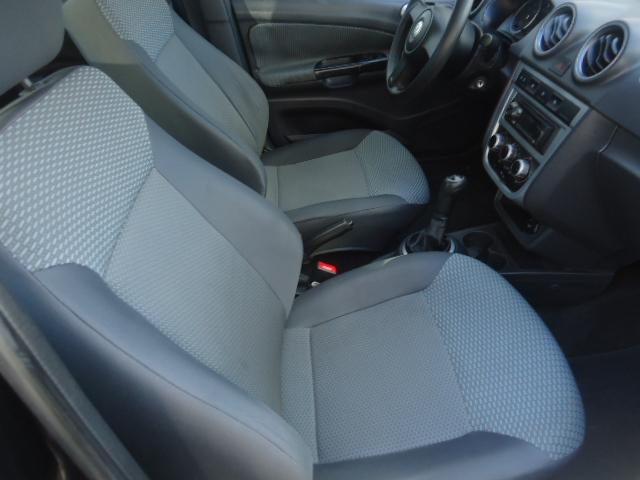 VOLKSWAGEN Gol - Foto