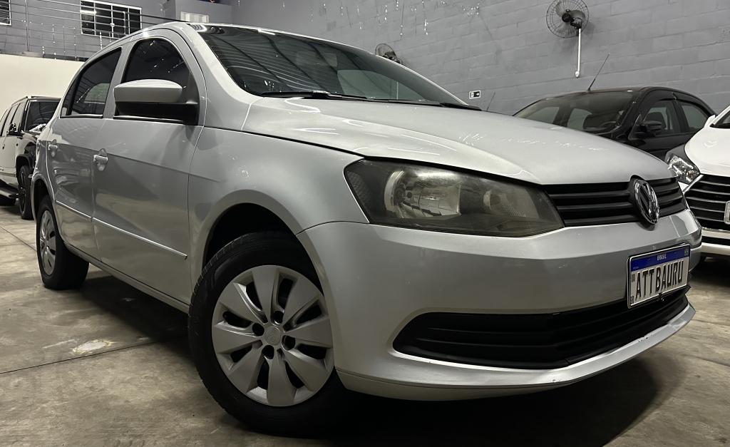 VOLKSWAGEN Gol