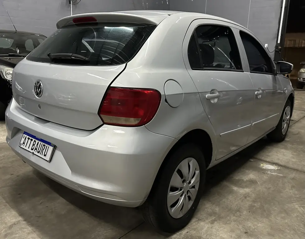 VOLKSWAGEN Gol - Foto