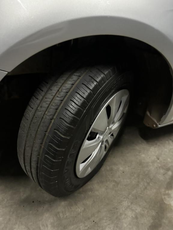 VOLKSWAGEN Gol - Foto