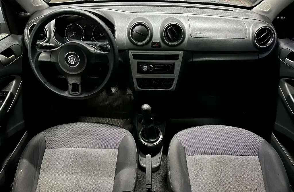 VOLKSWAGEN Gol - Foto