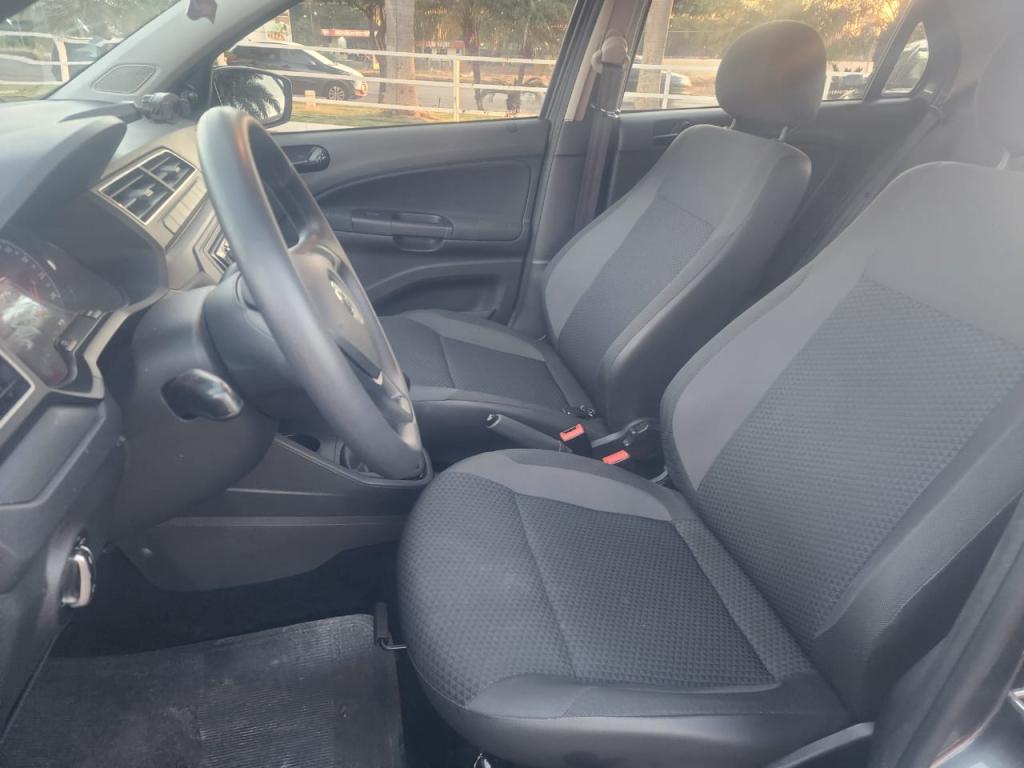 VOLKSWAGEN Gol - Foto