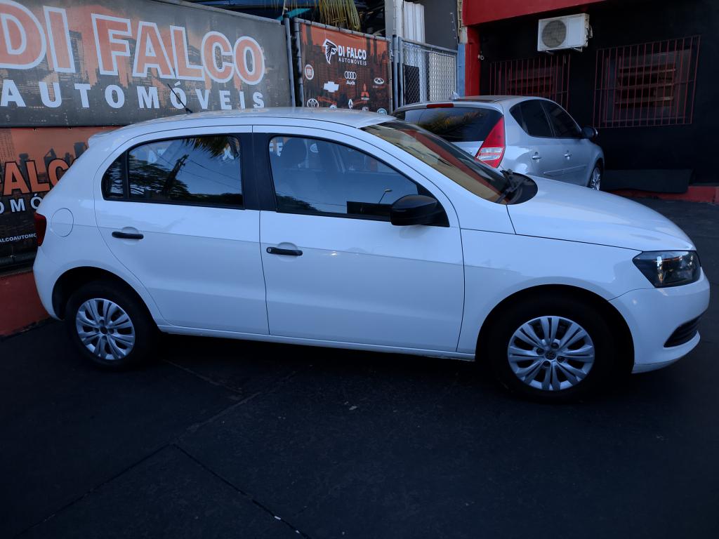 VOLKSWAGEN Gol - Foto