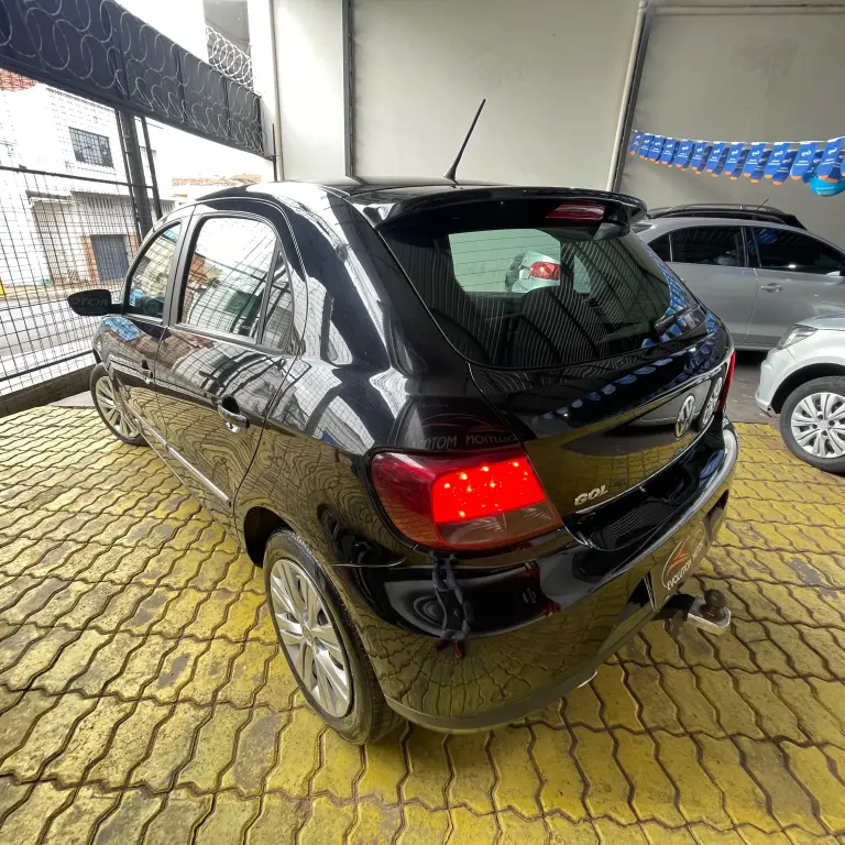 VOLKSWAGEN Gol - Foto