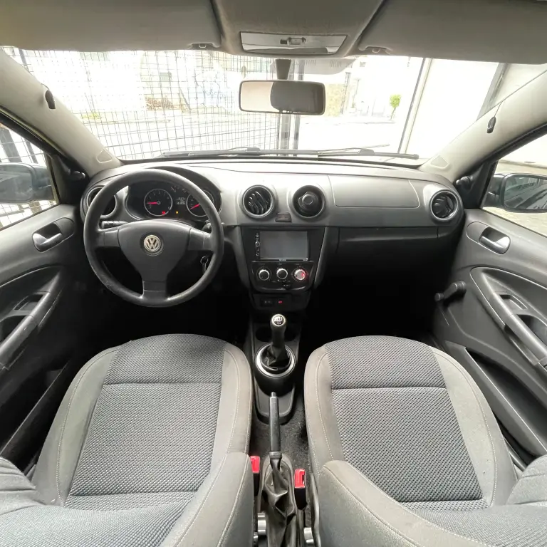 VOLKSWAGEN Gol - Foto