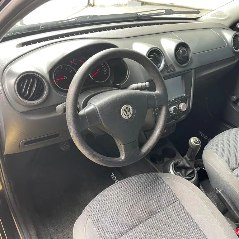 VOLKSWAGEN Gol - Foto