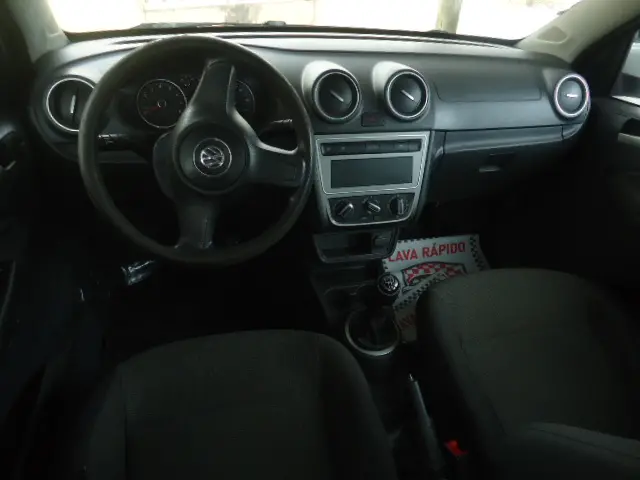 VOLKSWAGEN Gol - Foto