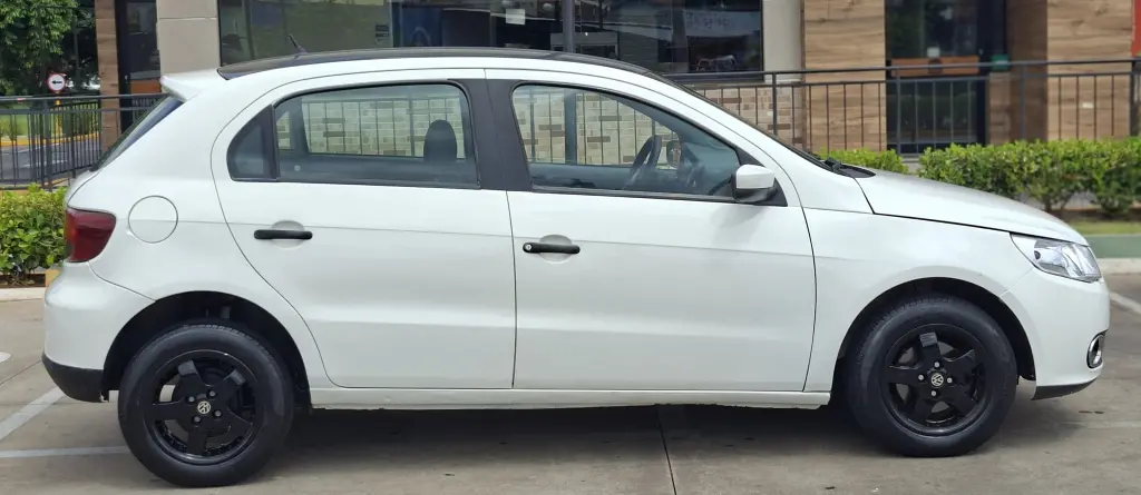 VOLKSWAGEN Gol - Foto