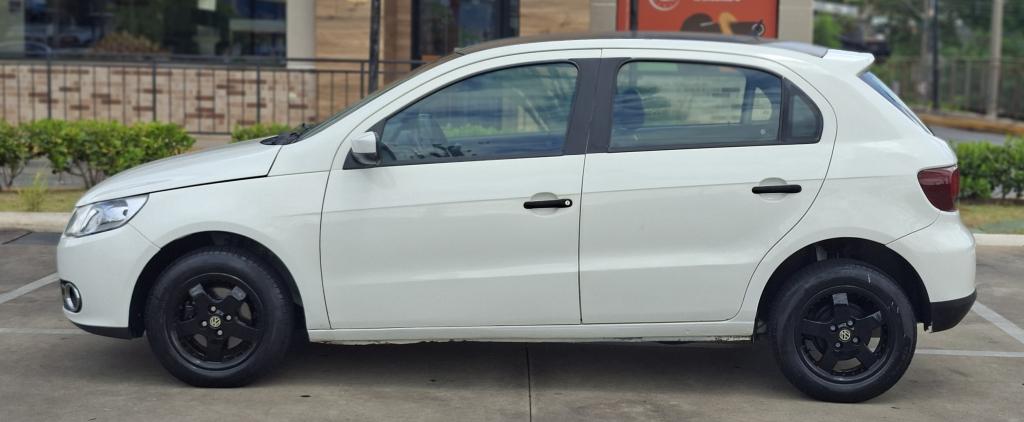 VOLKSWAGEN Gol - Foto
