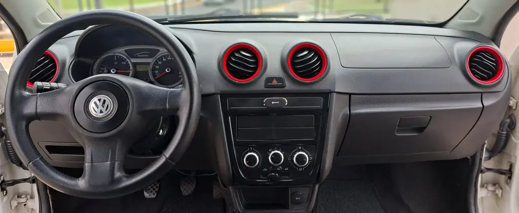 VOLKSWAGEN Gol - Foto