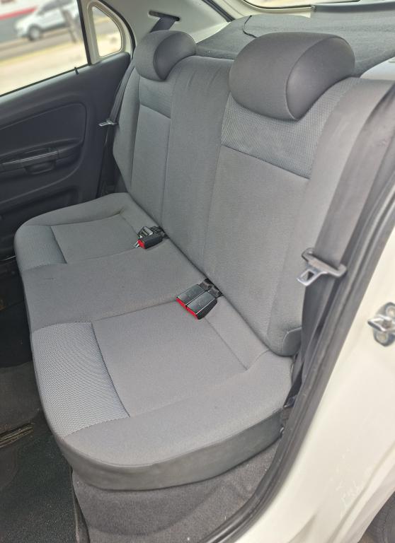 VOLKSWAGEN Gol - Foto