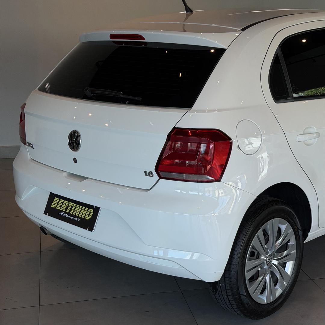 VOLKSWAGEN Gol - Foto
