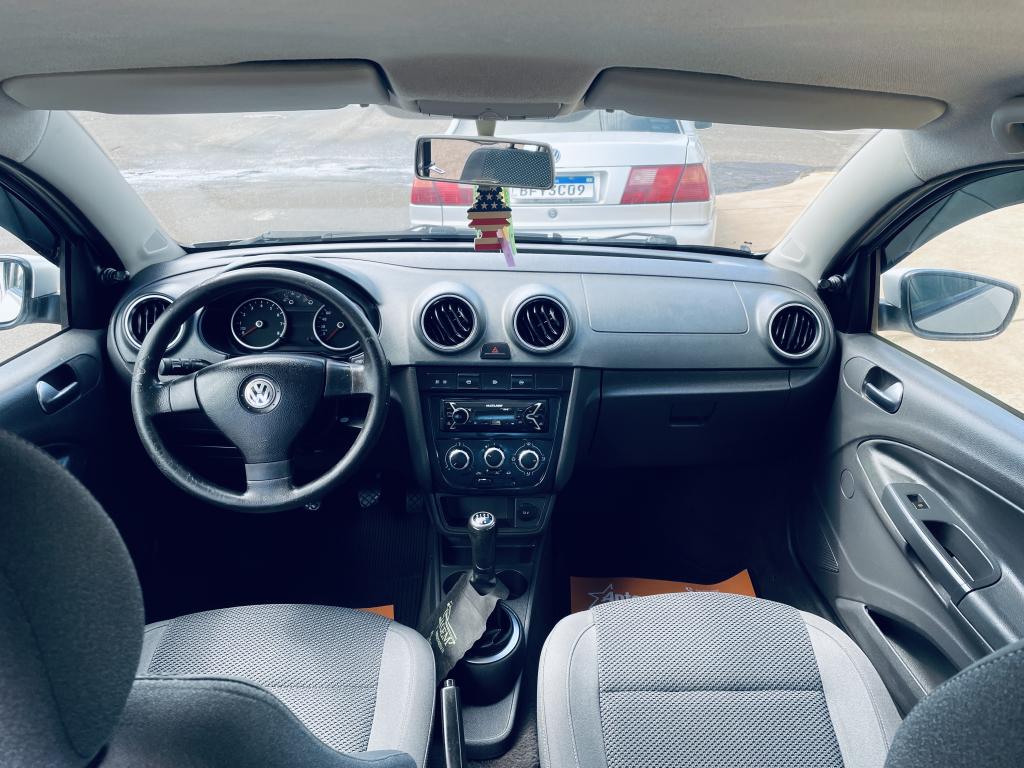 VOLKSWAGEN Gol - Foto