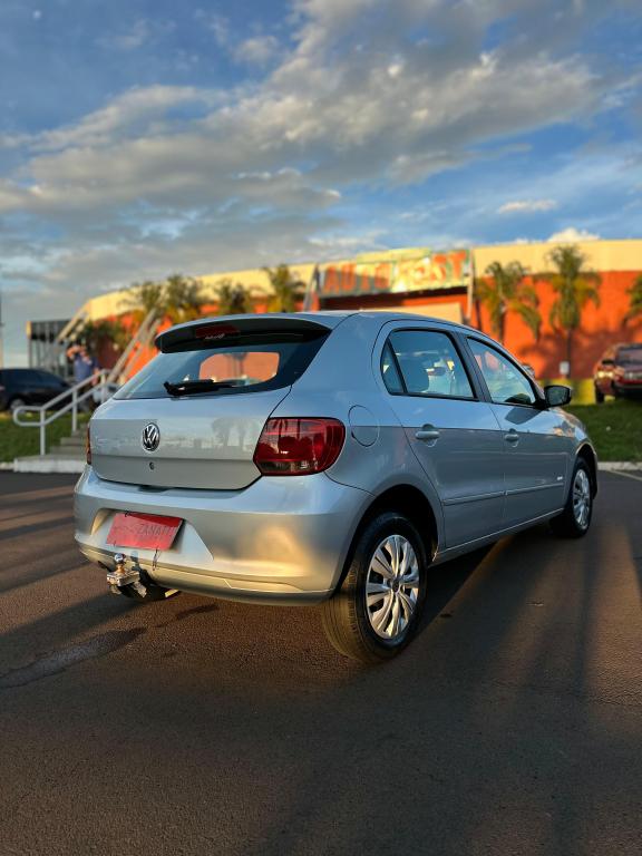 VOLKSWAGEN Gol - Foto