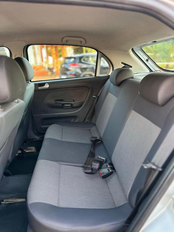 VOLKSWAGEN Gol - Foto