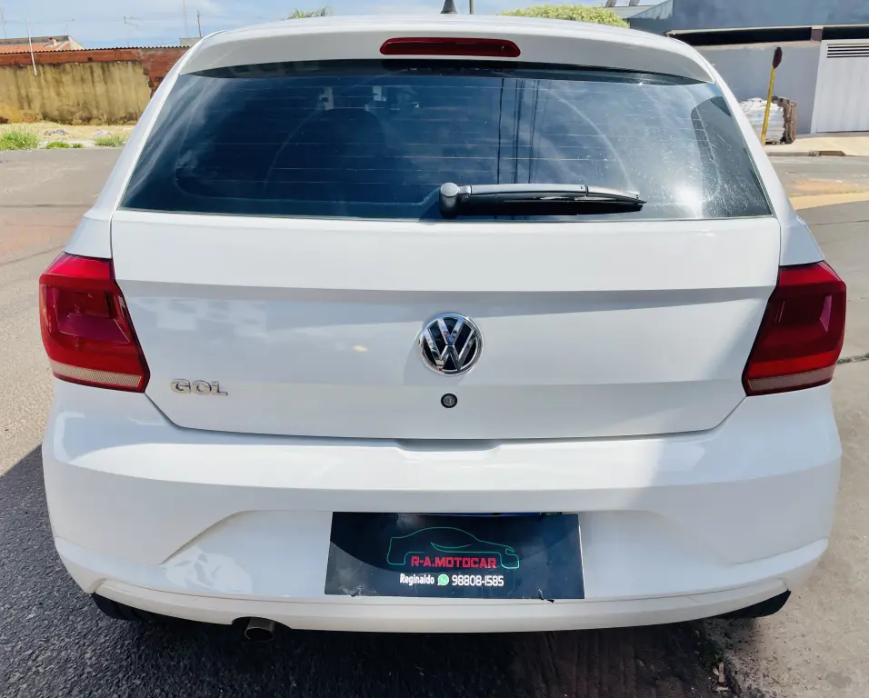 VOLKSWAGEN Gol - Foto
