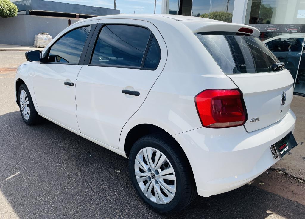 VOLKSWAGEN Gol - Foto