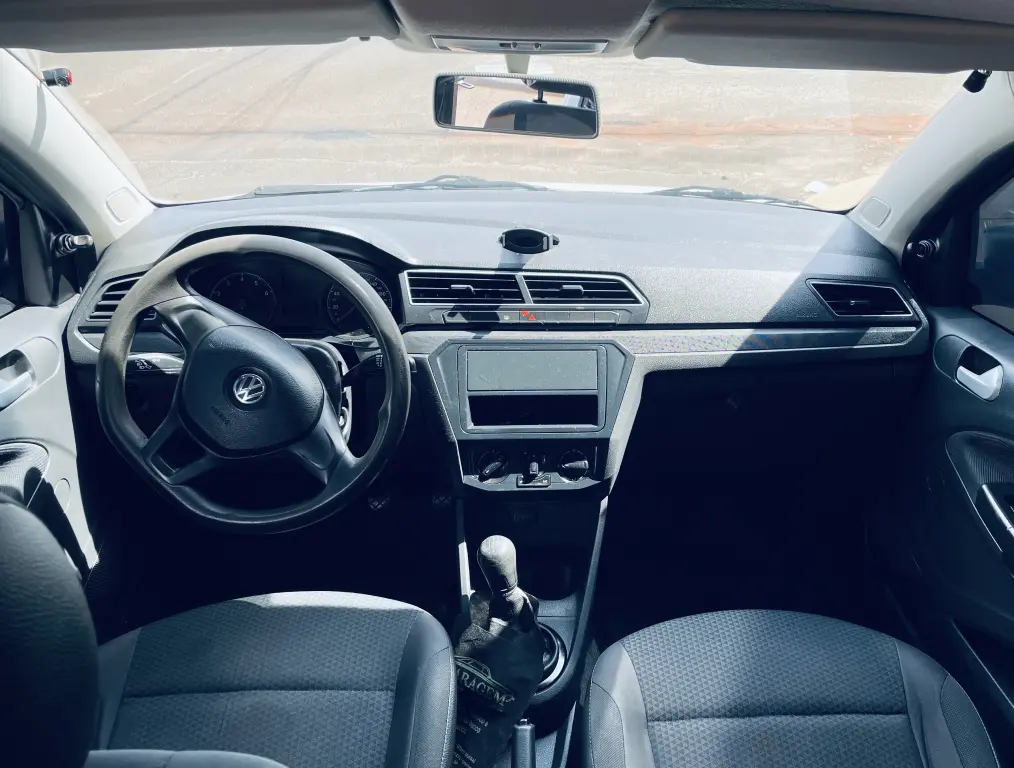 VOLKSWAGEN Gol - Foto