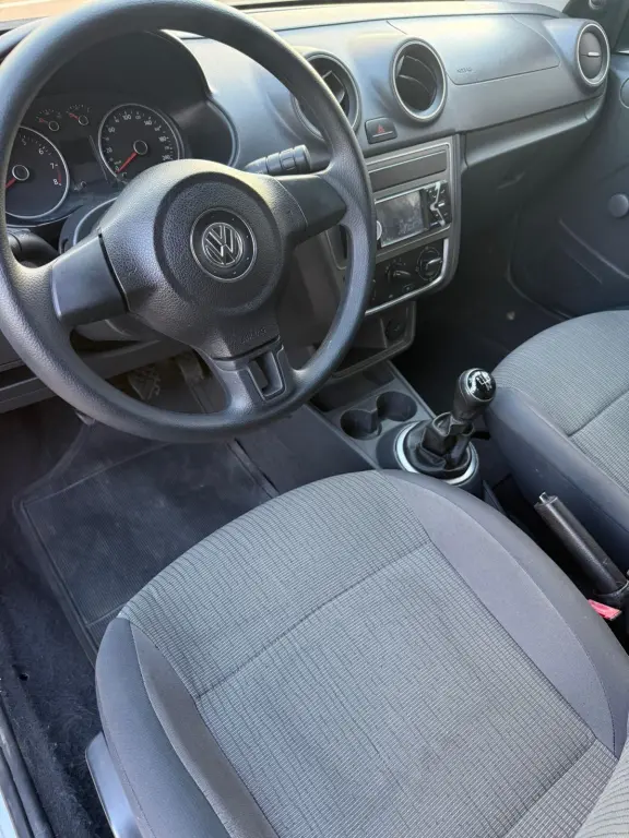 VOLKSWAGEN Gol - Foto