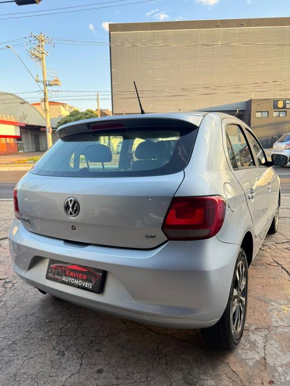 VOLKSWAGEN Gol - Foto