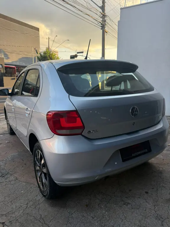 VOLKSWAGEN Gol - Foto