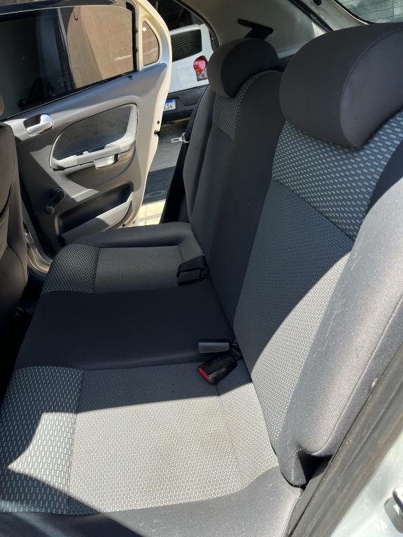 VOLKSWAGEN Gol - Foto