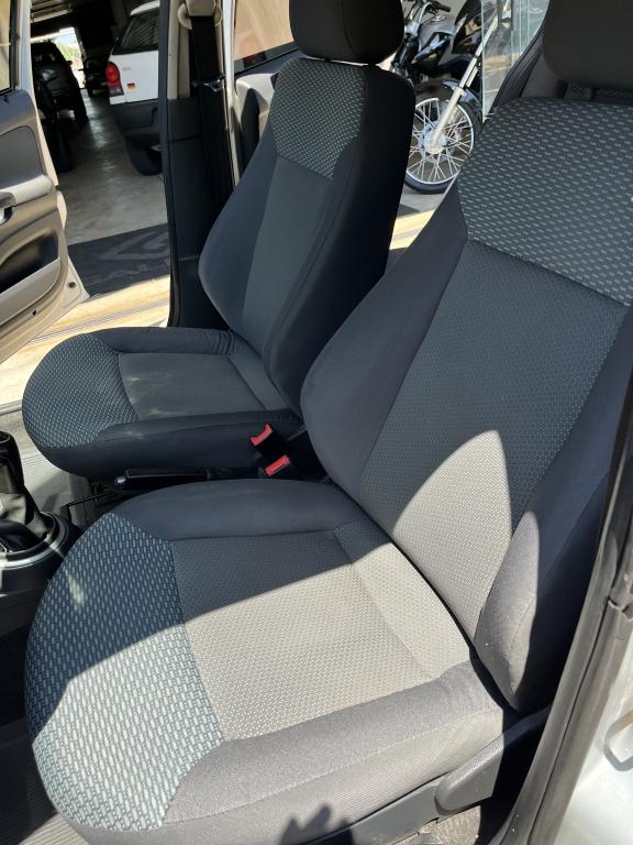 VOLKSWAGEN Gol - Foto