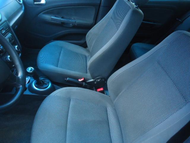 VOLKSWAGEN Gol - Foto