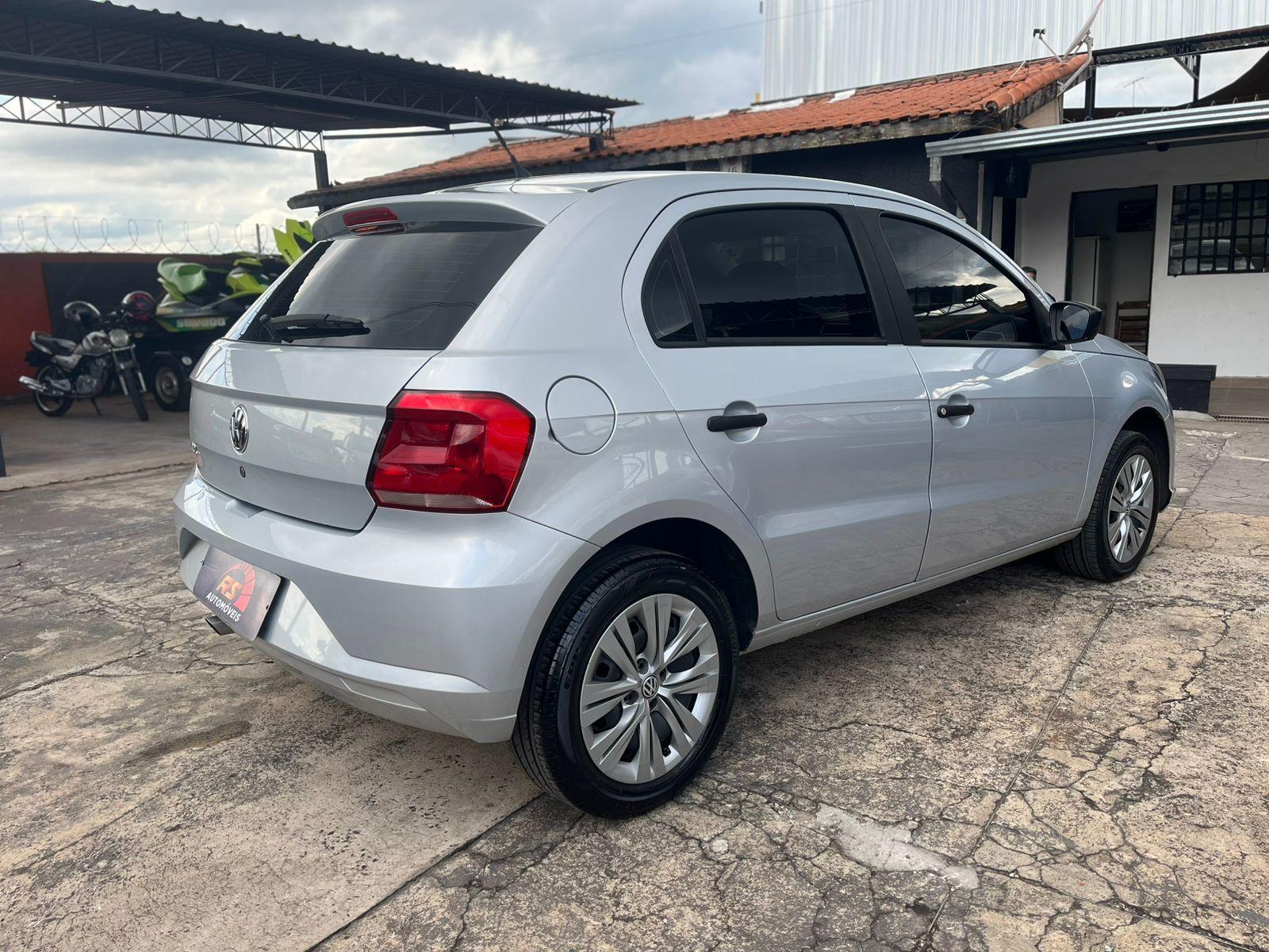 VOLKSWAGEN Gol - Foto