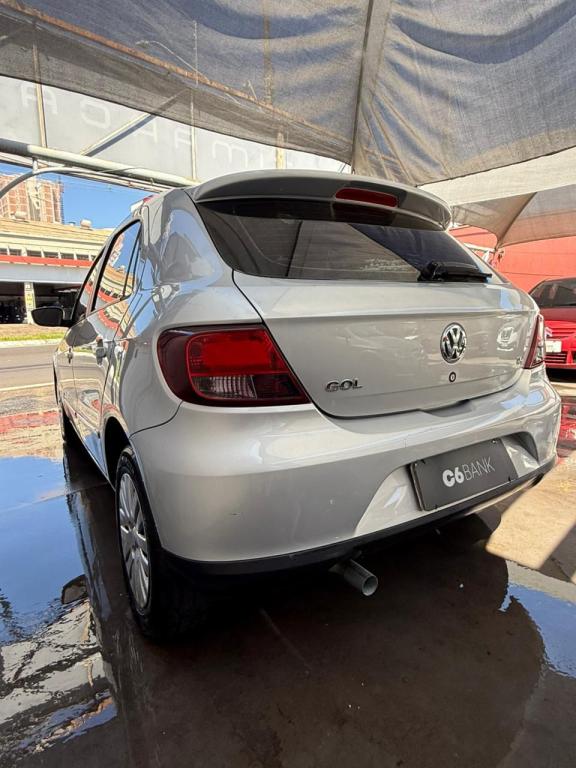 VOLKSWAGEN Gol - Foto
