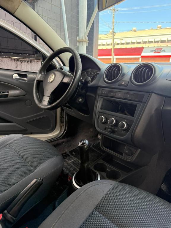 VOLKSWAGEN Gol - Foto