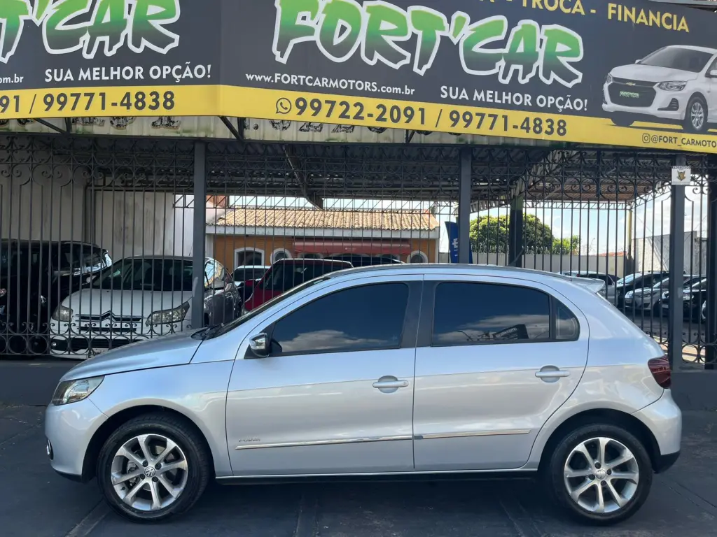 VOLKSWAGEN Gol - Foto