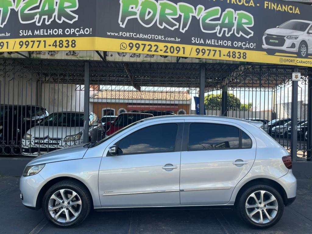 VOLKSWAGEN Gol - Foto