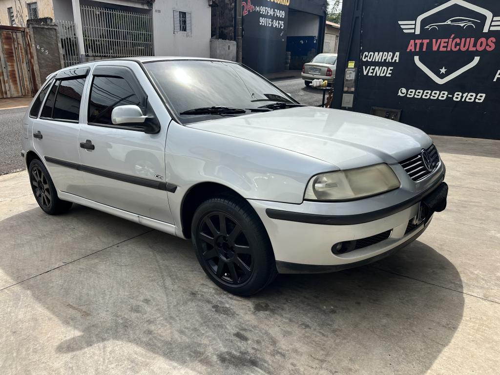 VOLKSWAGEN Gol - Foto