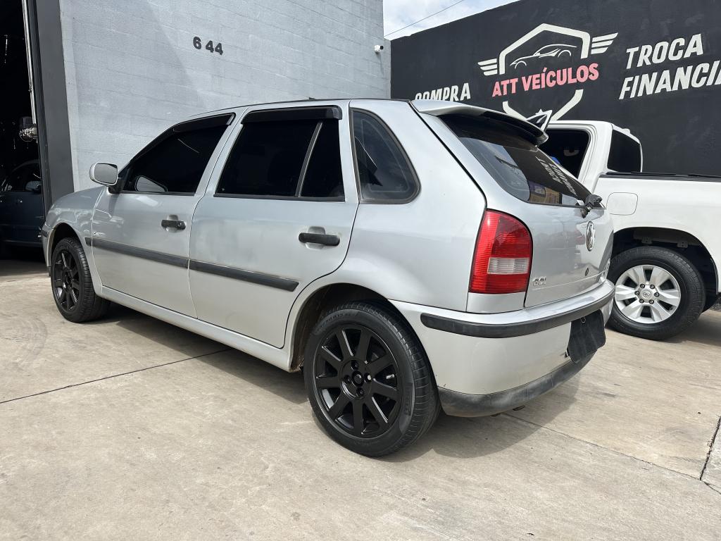 VOLKSWAGEN Gol - Foto