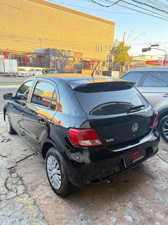 VOLKSWAGEN Gol - Foto