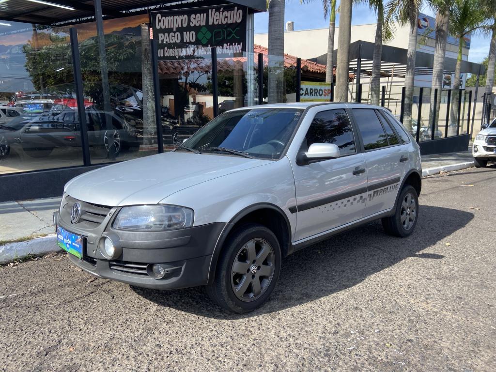VOLKSWAGEN Gol