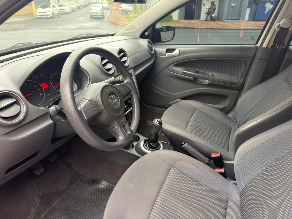 VOLKSWAGEN Gol - Foto