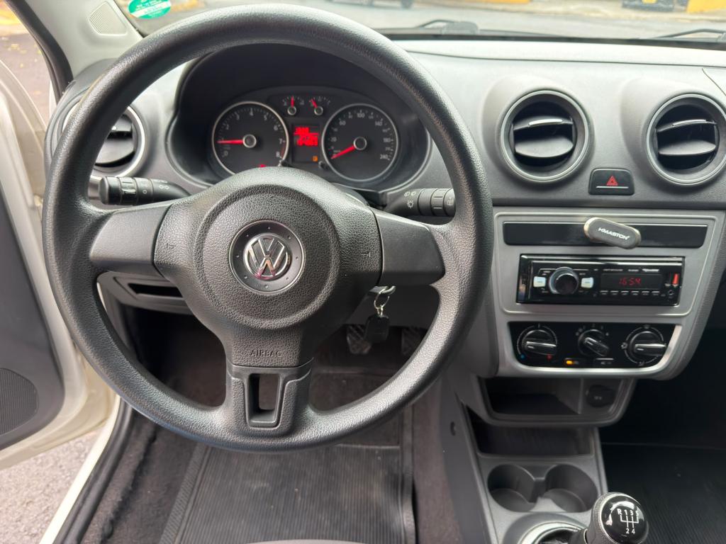 VOLKSWAGEN Gol - Foto