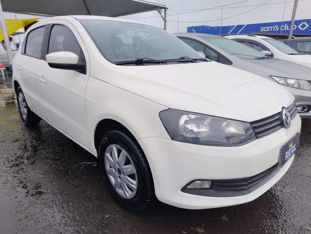VOLKSWAGEN Gol