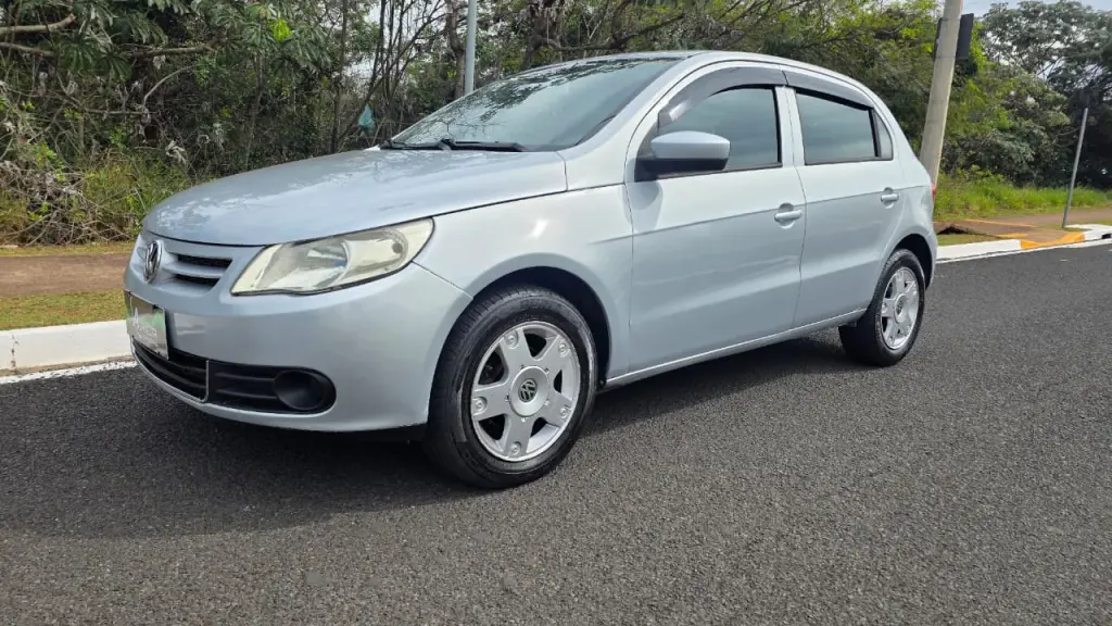 VOLKSWAGEN Gol - Foto