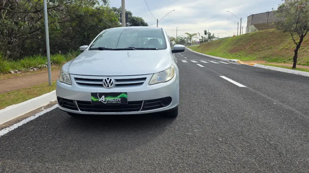 VOLKSWAGEN Gol - Foto