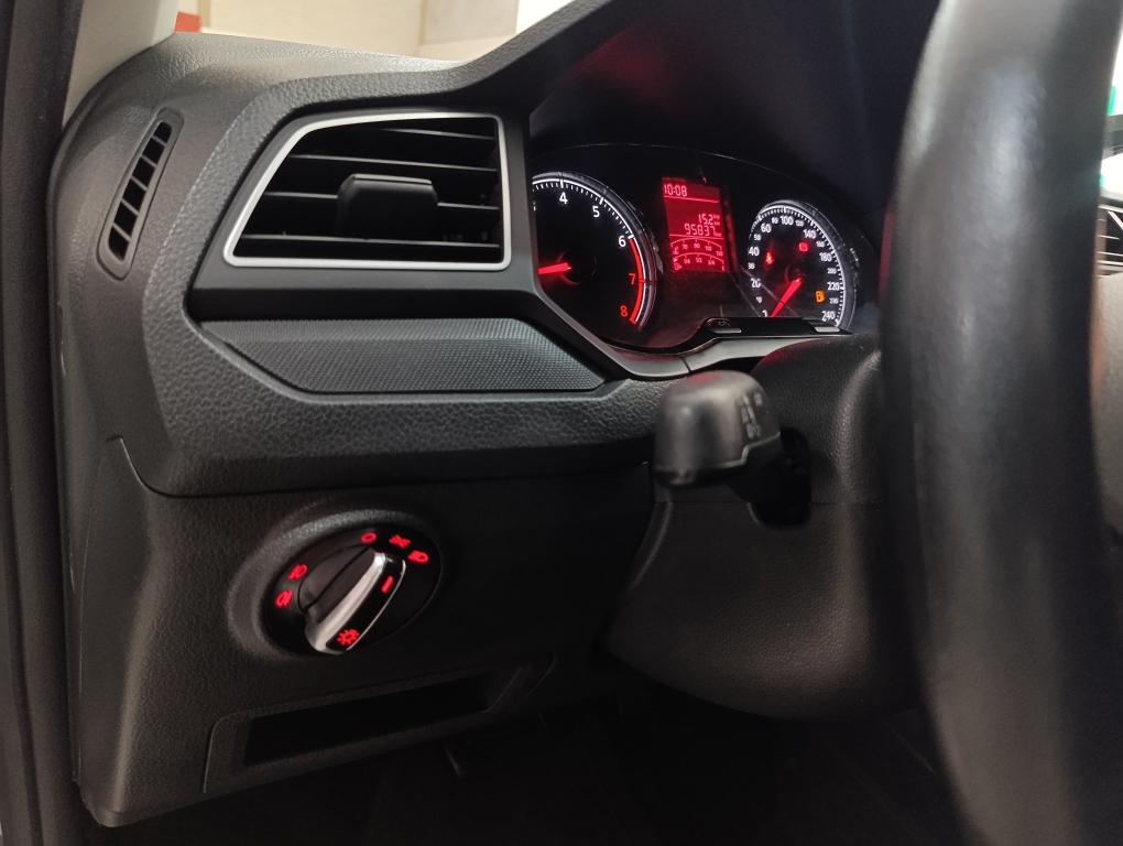 VOLKSWAGEN Gol - Foto