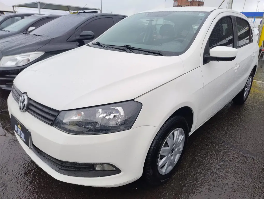 VOLKSWAGEN Gol