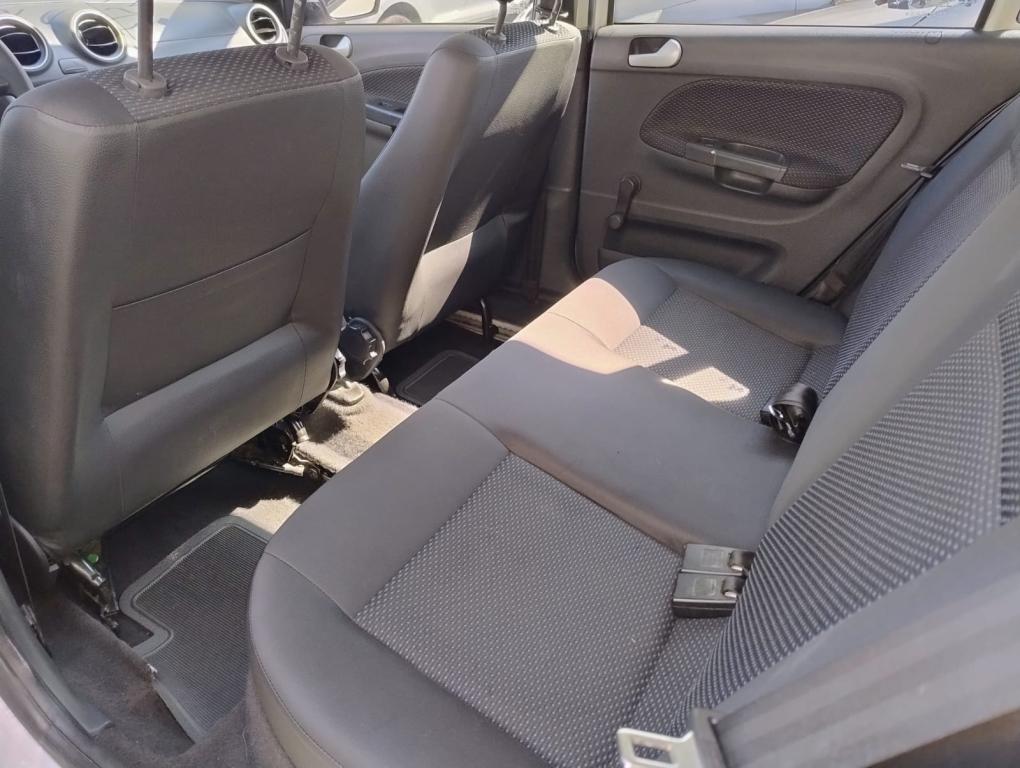 VOLKSWAGEN Gol - Foto